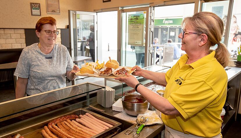 Auch wenn die Preise gestiegen sind: In der Heilbronner Wurstbraterei Silzer ist die Nachfrage nach wie vor hoch. Auch wenn die Preise gestiegen sind: In der Heilbronner Wurstbraterei Silzer ist die Nachfrage nach wie vor hoch.