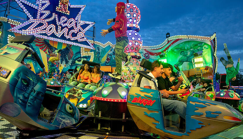Der Fahrgeschäft-Klassiker "Break-Dance" ist auf dem Heilbronner Volksfest Tradition.