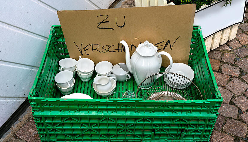 Zu verschenken: Nicht immer löst das Angebot Freude aus, vor allem, wenn die Gegenstände kaum noch brauchbar sind.