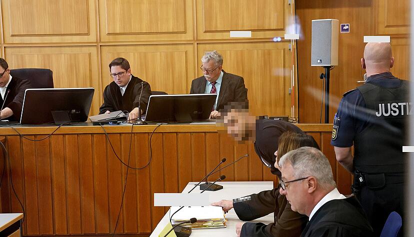 Raser-Prozess am Landgericht Heilbronn: Das Urteil ist gefallen. Raser-Prozess am Landgericht Heilbronn: Das Urteil ist gefallen.