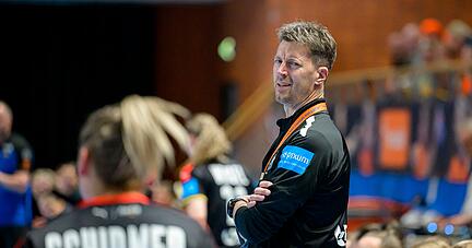 Bundestrainer Markus Gaugisch wünscht der Sport-Union die sportliche Wende und schätzt Torhüterin Sarah Wachter.
