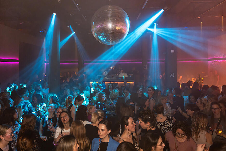 Die Veranstaltung beginnt zu elternfreundlicheren Uhrzeiten, in diesem Fall um 20 Uhr im Creme21.