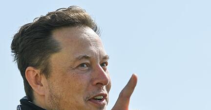 Elon Musk Musk hat Ende Oktober Twitter für rund 44 Milliarden Dollar gekauft.