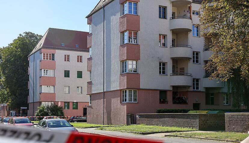 In Leipzig wurde eine Frau get&ouml;tet und ein Kind schwer verletzt.