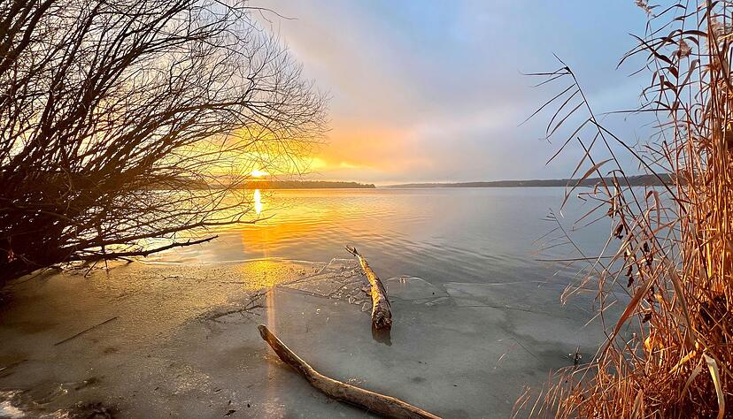 Zum Start in die neue Woche rechnet der DWD vor allem im S&uuml;den mit einem Wechselspiel aus Nebel und ansonsten viel Sonnenschein.