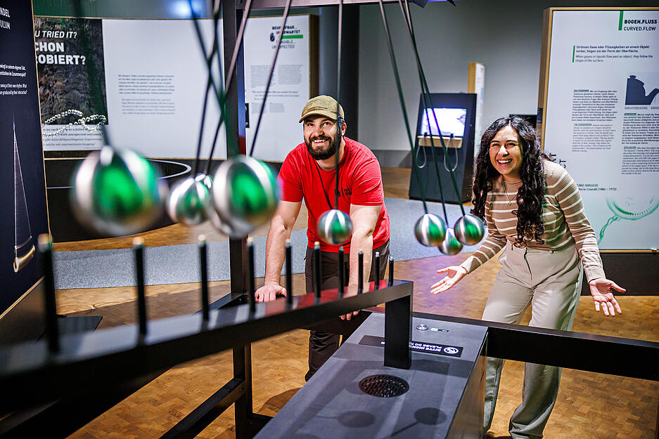 Die Sonderausstellung „Natur.Schau.Spiele.“ in der Heilbronner experimenta stellt Naturphänomene spielerisch dar und fokussiert die sinnliche Wahrnehmung.