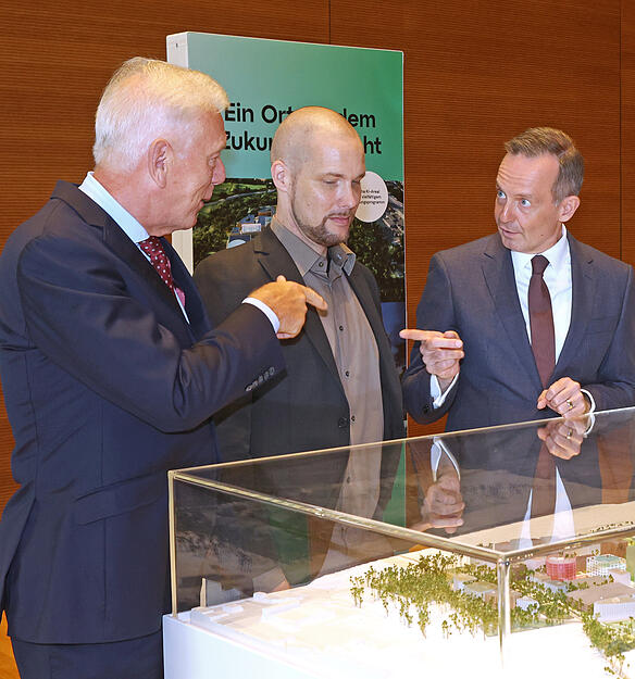 Kretschmann und Wissing besuchen KI-Innovationspark