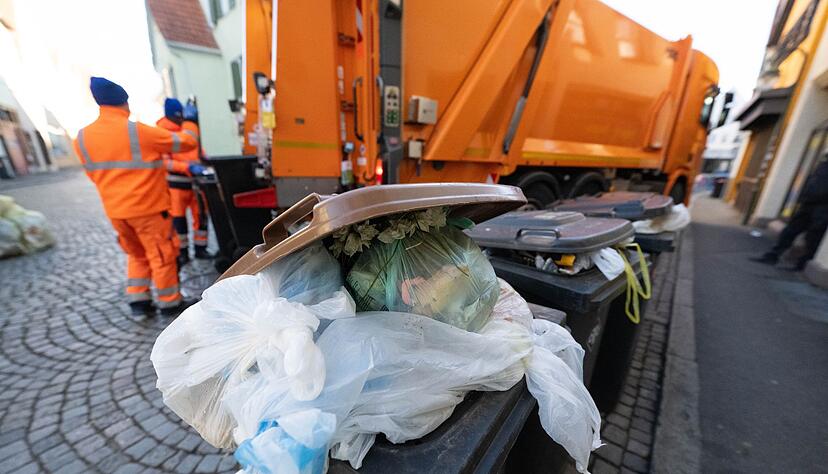 Viele Menschen achten zu wenig darauf, was sie in die Biotonne werfen. (Foto-Archiv)