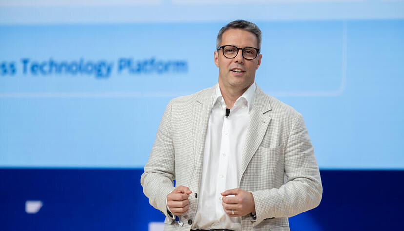 Jan Gilg ist Vertriebsvorstand bei SAP für Nord- und Südamerika. Bei der Sapphire in Madrid gab er Einblicke in die Lage in den USA unter Trump. Jan Gilg ist Vertriebsvorstand bei SAP für Nord- und Südamerika. Bei der Sapphire in Madrid gab er Einblicke in die Lage in den USA unter Trump.