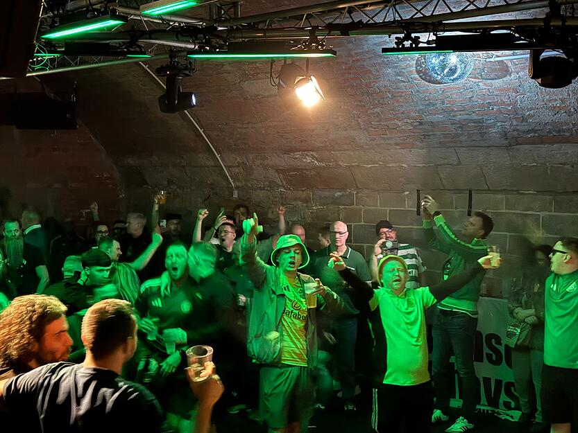 Schotten-Party im Club "Lerche 22" in Stuttgart vor dem Spiel zwischen dem VfB und Celtic Glasgow.