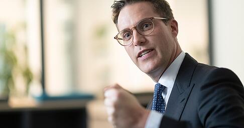 Nach einem erneuten Schulvideo ist CDU-Spitzenkandidat Manuel Hagel erneut in der Kritik.