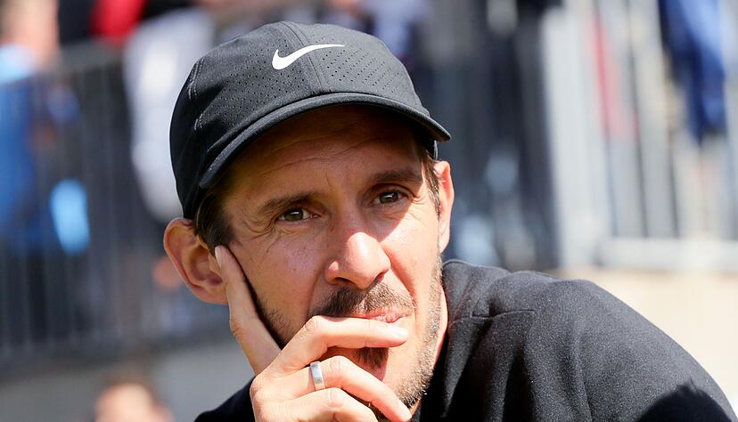 Arbeitet mit seinen Spielern die nächsten Tage in Österreich: SC-Trainer Julian Schuster. Arbeitet mit seinen Spielern die nächsten Tage in Österreich: SC-Trainer Julian Schuster.