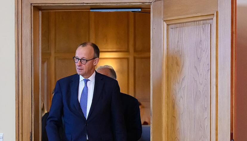 Bundeskanzler Friedrich Merz muss wohl weiter mit wackligen Mehrheiten vorlieb nehmen. (Archivbild) Bundeskanzler Friedrich Merz muss wohl weiter mit wackligen Mehrheiten vorlieb nehmen. (Archivbild)