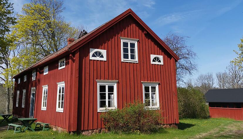 Holzhausidylle in der N&auml;he vom Schloss Kastelholm.