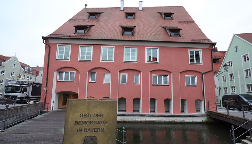 Vor 500 Jahren kamen auch im Memminger Kramerzunfthaus im Allg&auml;u die Bauern zusammen, um mehr Rechte zu fordern. (Archivfoto)