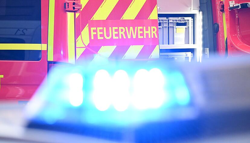 Wegen eines Brandes in einem Hochhaus in Biberach mussten rund 40 Menschen evakuiert werden. (Symbolbild)