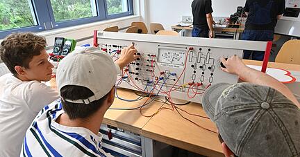 Auszubildende bei der Deutschen Bahn.