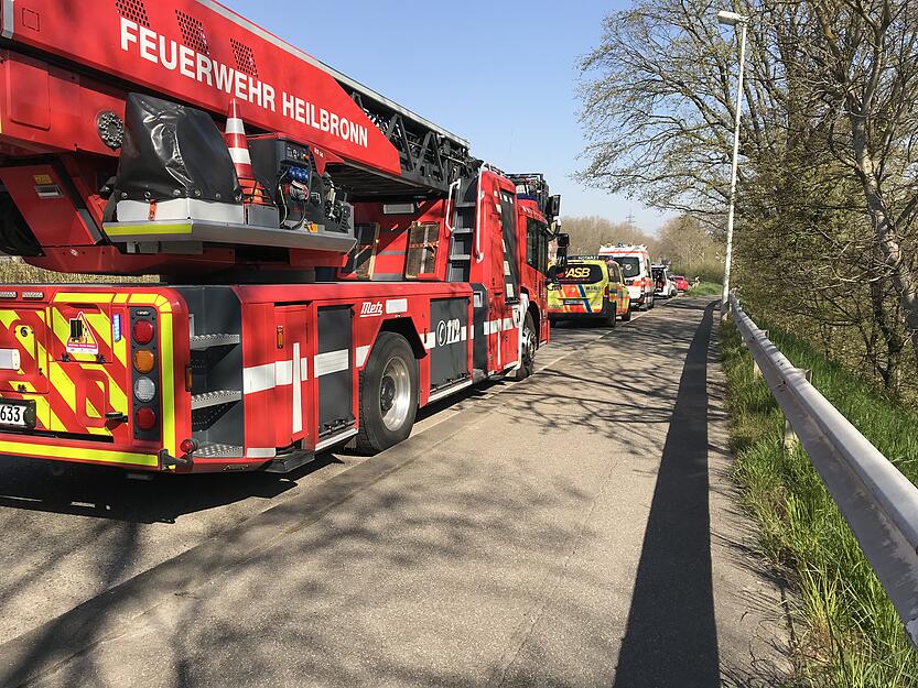 Suchaktion am Neckar