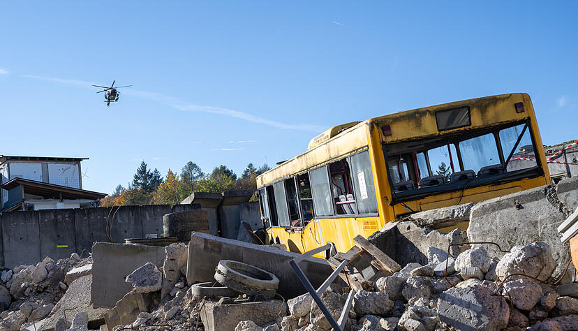 Fast 1.000 internationale Teilnehmer üben in Nordbaden für den Katastrophenfall.