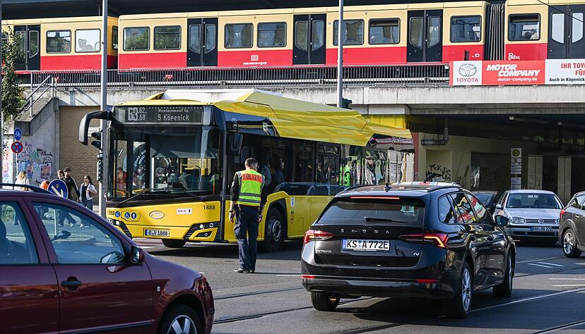 Während des Stromausfalls fielen auch Ampeln aus. Während des Stromausfalls fielen auch Ampeln aus.