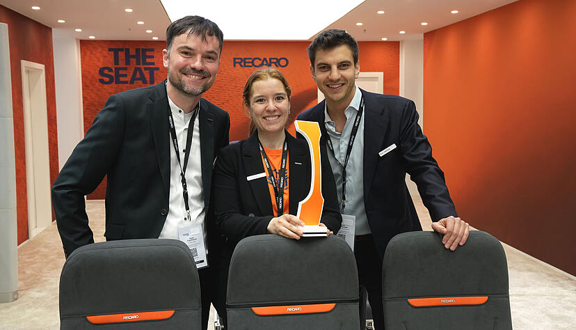 Das Recaro-Team freut sich &uuml;ber den Preis f&uuml;r den nachhaltigen Sitz R Sphere.
