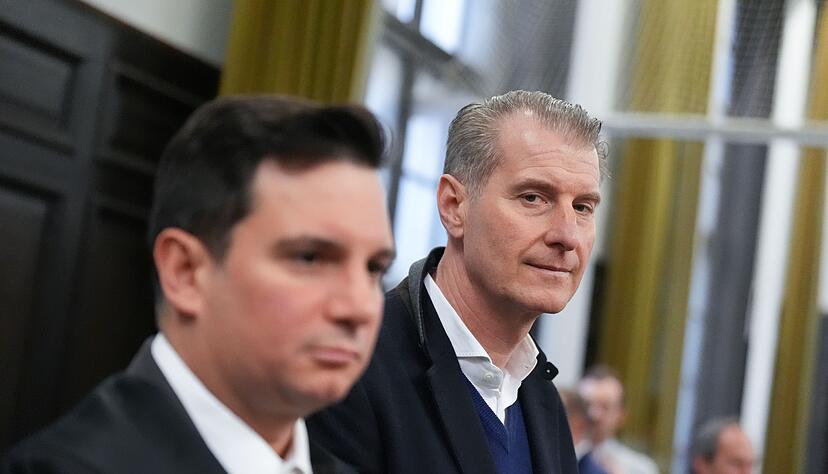 Blocks Ex-Mann Stephan Hensel ist Nebenkl&auml;ger im Prozess. Hier neben seinem Anwalt Philip von der Meden.