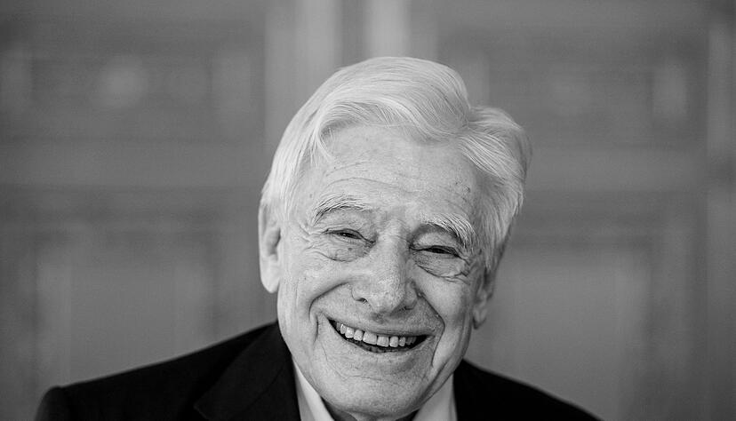 Schwarz-Schilling wendete sich nach dem Ministeramt neuen Themen zu. (Archivbild)