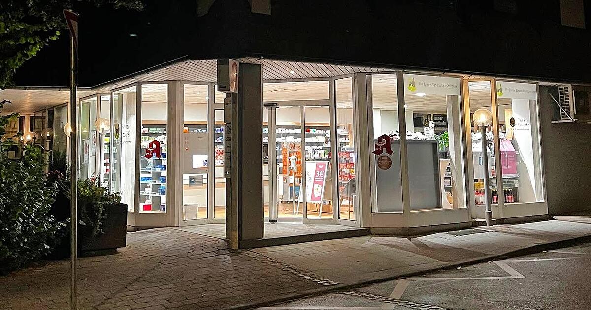 Zu Fuß Haufen von um 3 uhr nachts klingelt es an der tür Mineral Gespräch Wettbewerb