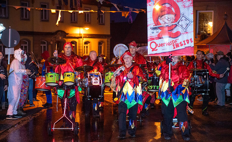Nachtumzug der M&uuml;hlenhexen in Auenstein