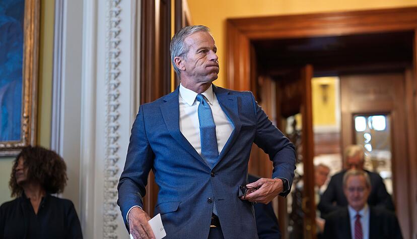 Das Gesetz passierte den Senat nur mit hauchd&uuml;nner Mehrheit - die Republikaner werden in der Kammer von John Thune angef&uuml;hrt.