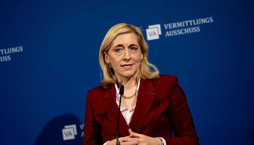 Gesundheitsministerin Nina Warken begr&uuml;&szlig;te den Kompromiss im Vermittlungsausschuss.