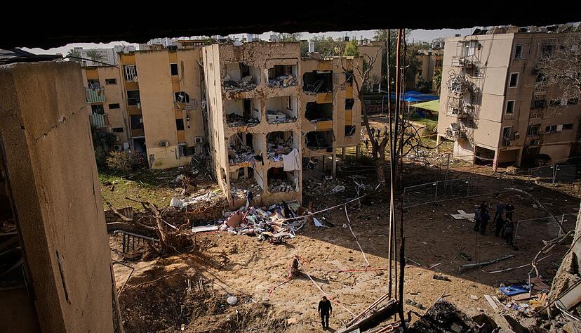 Iranische Raketenangriffe verursachten am Wochenende schwere Zerstörungen in Israel. Iranische Raketenangriffe verursachten am Wochenende schwere Zerstörungen in Israel.