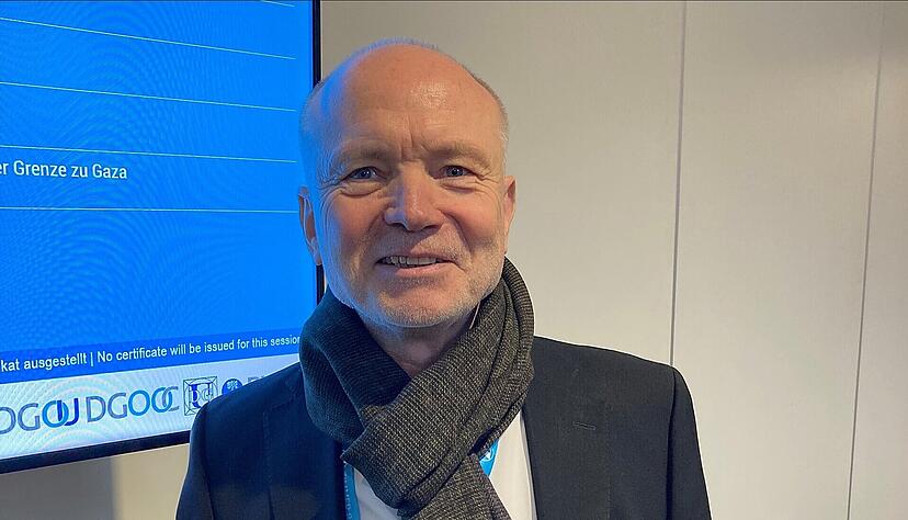 SLK-Unfallchirurg Professor Wolfgang Linhart ist mit einem Team von acht Mitarbeitern nach Berlin gereist. SLK-Unfallchirurg Professor Wolfgang Linhart ist mit einem Team von acht Mitarbeitern nach Berlin gereist.