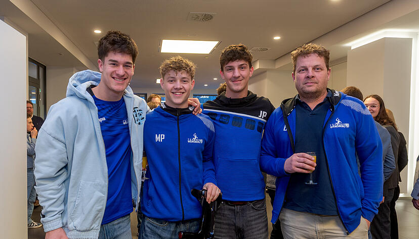 Drei verschiedene Stadien eines Kreuzbandrisses von Spielern des TSV Weinsberg, aufgenommen beim Fest des Sports im M&auml;rz 2025 (von links): Justus K&ouml;hler, Mathis Paulsen und Jan Pr&ouml;llochs.