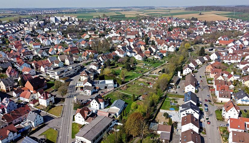 In manchen Gebieten, hier die Krähwiesen in Heilbronn-Biberach, unterscheiden sich die Bodenrichtwerte von Straße zu Straße.
Foto: Seidel In manchen Gebieten, hier die Krähwiesen in Heilbronn-Biberach, unterscheiden sich die Bodenrichtwerte von Straße zu Straße.
Foto: Seidel