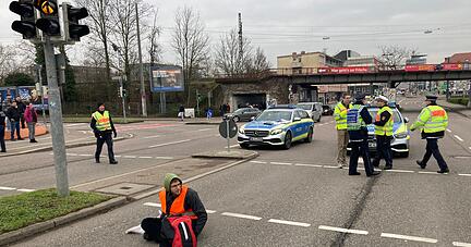 Daniel Eckert bei einer Straßenblockade in Heilbronn.