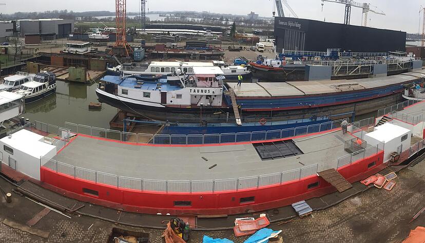 Vom Dieseltanker zum Experimenta-Schiff