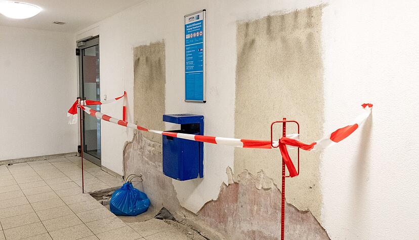 Nutzer stehen vor einem Rätsel. Kassen sind demontiert, Infos dazu fehlen. Nutzer stehen vor einem Rätsel. Kassen sind demontiert, Infos dazu fehlen.