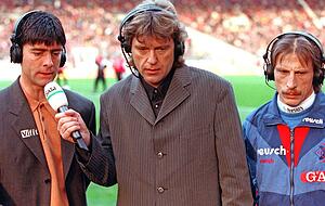 Jörg Dahlmann (Mitte) im Jahr 1997 beim Interview mit Joachim Löw (li.) und Christoph Daum.
Fotos: imago-images/Sportfoto Rudel/Michael Philipp Bader Jörg Dahlmann (Mitte) im Jahr 1997 beim Interview mit Joachim Löw (li.) und Christoph Daum.
Fotos: imago-images/Sportfoto Rudel/Michael Philipp Bader