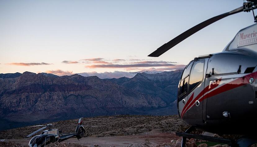 Hier drau&szlig;en in der W&uuml;ste ist Mobilfunkempfang rar. Gut, wenn man auf den Satelliten ausweichen kann, oder?