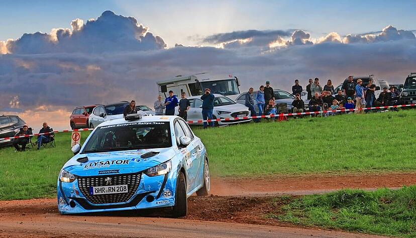 Optisch und fahrerisch auffällig: René Noller fuhr am vergangenen Wochenende bei der Osterrallye Zerf erstmals in seinen neuen Peugeot 208 Rally4.