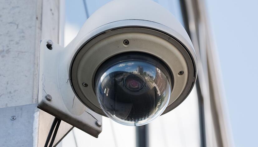 &Uuml;ber eine &Uuml;berwachungskamera konnte ein Hotelbesitzer einen Einbrecher beobachten. (Symbolbild)