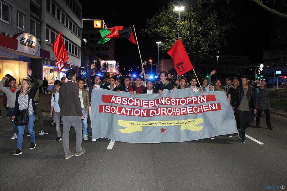 Flüchtlinge demonstrieren in Heilbronn