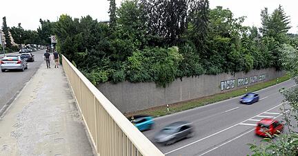 Die Bundesstraße könnte mit der Binswanger Straße verbunden werden. Foto: Ralf Seidel