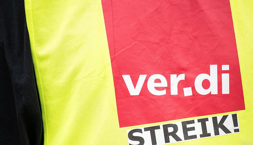 Die Gewerkschaft Verdi verhandelt &uuml;ber einen neuen Tarifvertrag f&uuml;r die Besch&auml;ftigten im Handel. (Symbolbild)