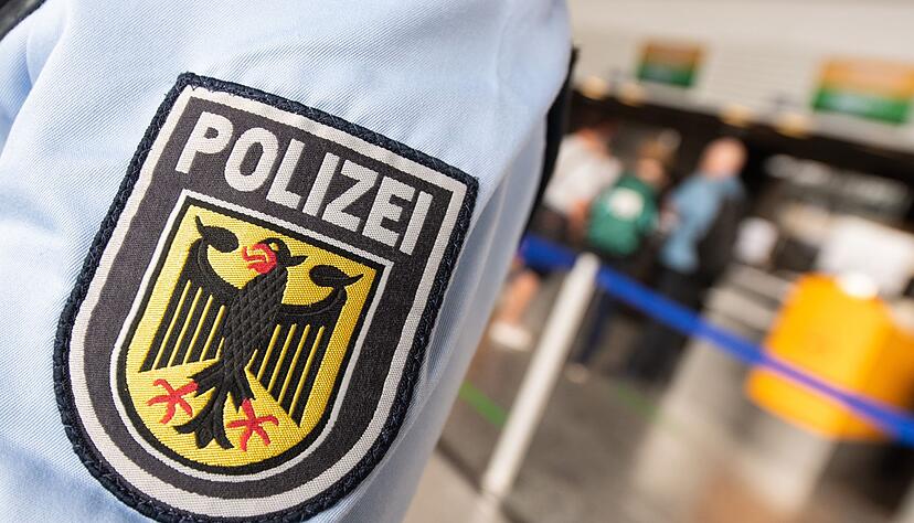 Eine Streife der Bundespolizei. Eine Streife der Bundespolizei.