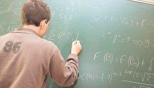 Mathematik ist nicht jedermanns Sache. Aber sowohl im Alltag als auch im Beruf sind zumindest rudimentäre Mathekenntnisse unverzichtbar.Foto: Colourbox Mathematik ist nicht jedermanns Sache. Aber sowohl im Alltag als auch im Beruf sind zumindest rudimentäre Mathekenntnisse unverzichtbar.Foto: Colourbox