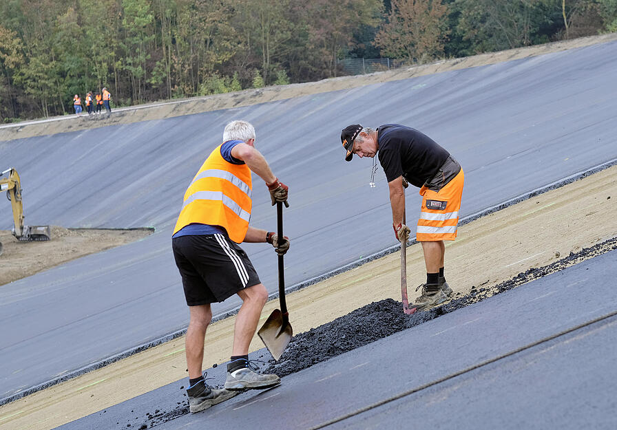 Abdichtung der Deponie Vogelsang