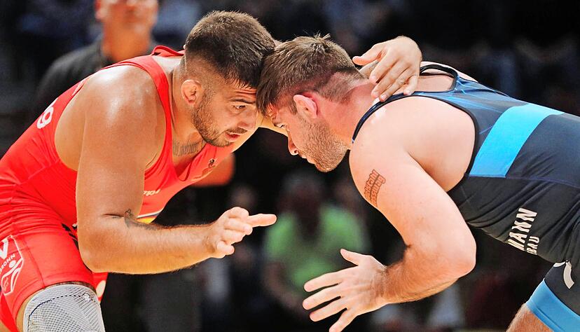 Kommt 98-Kilo-Mann Andre Timofeev (links) auch im Freistil-Limit bis 130 Kilogramm zu Einsatz oder wird Greco-Ass Eduard Popp aufgeboten? Kommt 98-Kilo-Mann Andre Timofeev (links) auch im Freistil-Limit bis 130 Kilogramm zu Einsatz oder wird Greco-Ass Eduard Popp aufgeboten?