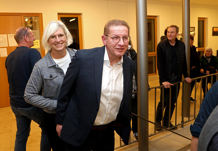 Eberhard Birk wird B&uuml;rgermeister von L&ouml;wenstein